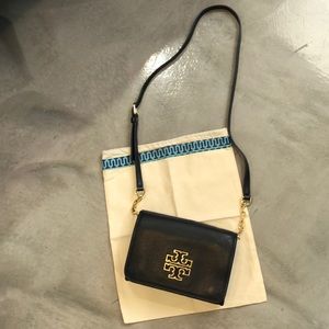 Authentic Black Tory Burch crossbody handbag